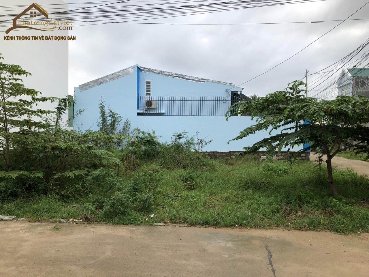 Bán lô đất đẹp hai mặt hẻm đường chợ ga xã vĩnh thạnh nha trang giá tốt