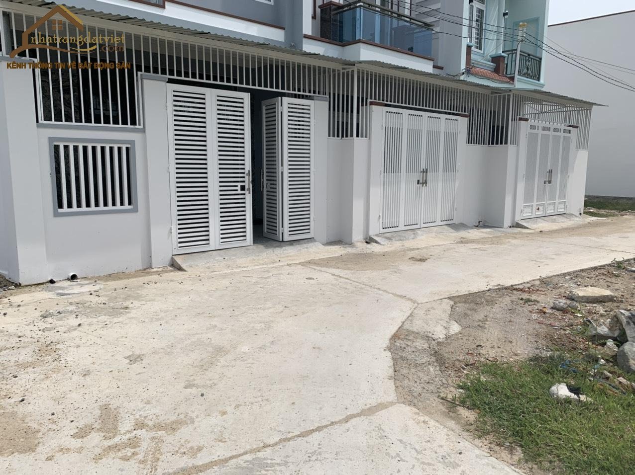 Chỉ với 800tr, bạn sẽ sở hữu ngay căn nhà đẹp nhất Vĩnh Thạnh, DT: 73.8m2, ngân hàng cho vay 1 tỷ 2