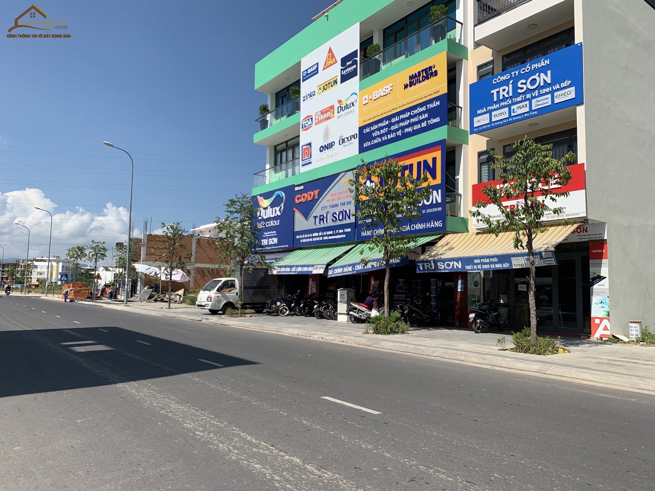 Lô cặp Hướng Đông bắc mặt tiền đường số 4 KĐT Lê Hồng Phong 2 - - Phù hợp mở showroom