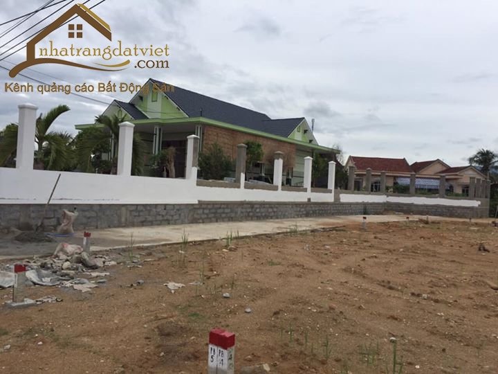 Đất bán Hương lộ 45 , giáp ranh Vĩnh Phương - Nha Trang , Thôn 2 Diên Phú. Diện tích 64m2
