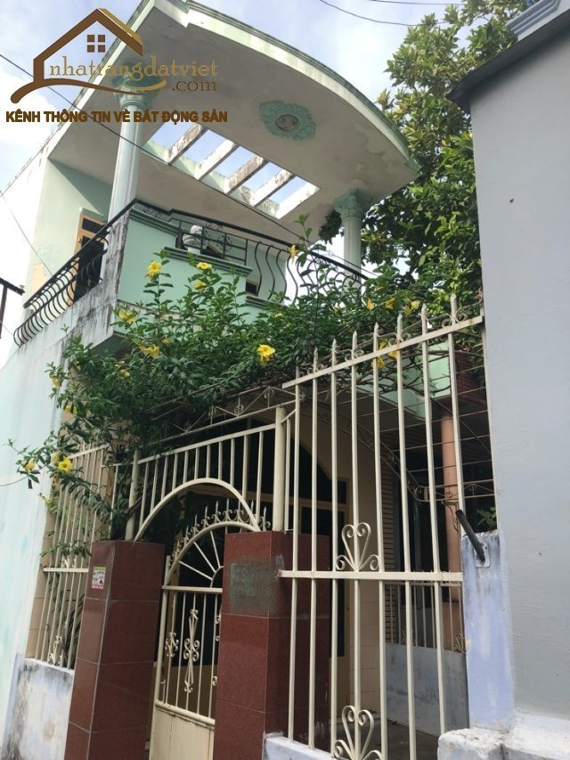 Cần bán nhà hẻm đường 23/10 nha trang