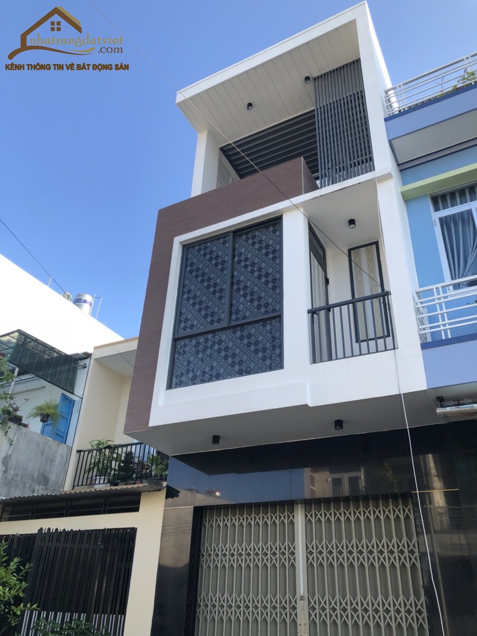 Bán nhà mới mặt tiền đường 12m phường phước hải trung tâm tp. nha trang