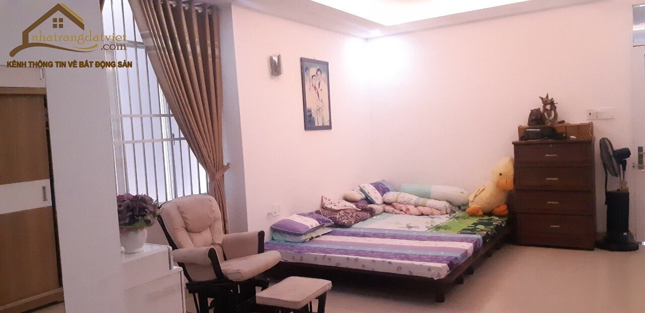 Bán nhà mặt tiền đường Hồ Xuân Hương - P. Phước Hòa - 3 tầng - 86m2 - nở hậu