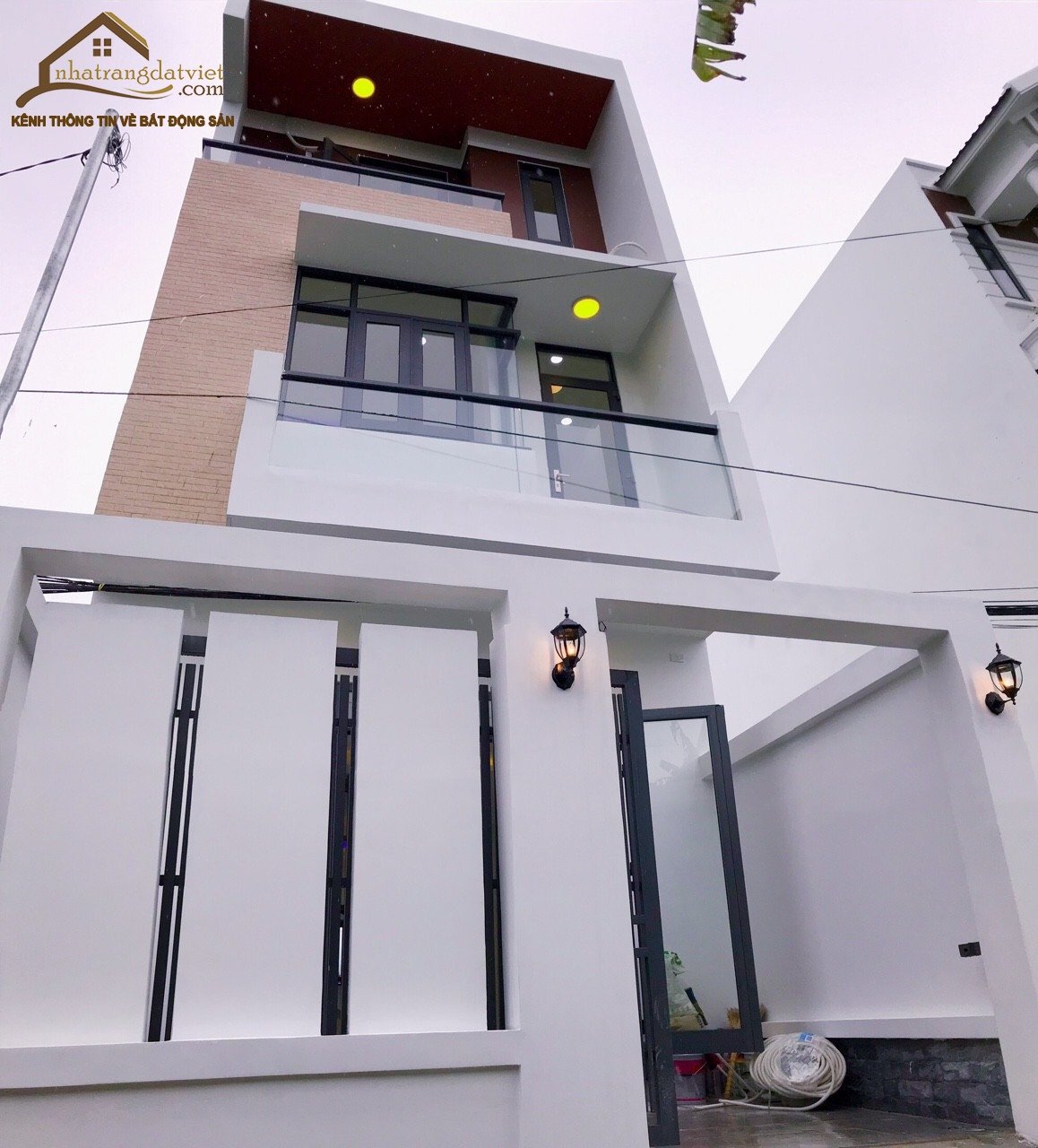 Bán Nhà 2 mặt tiền trước sau - Khu Dân Cư Vĩnh Hiệp