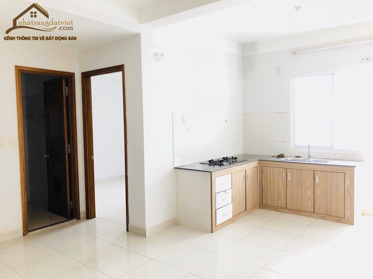 Bán căn chung cư 60m2 2PN CT5 Vĩnh Điềm Trung Giá rẻ nhất: 1 tỷ 180tr