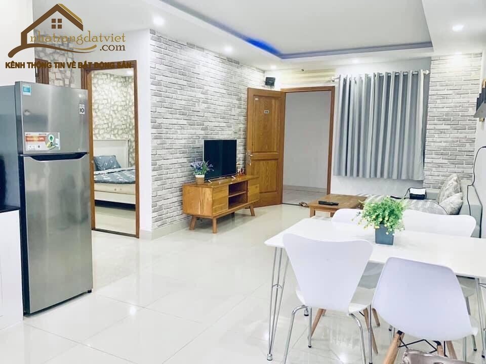 Cần bán căn hộ 2 Phòng ngủ, CT2 Vĩnh Điềm Trung giá 1 tỷ 680 triệu