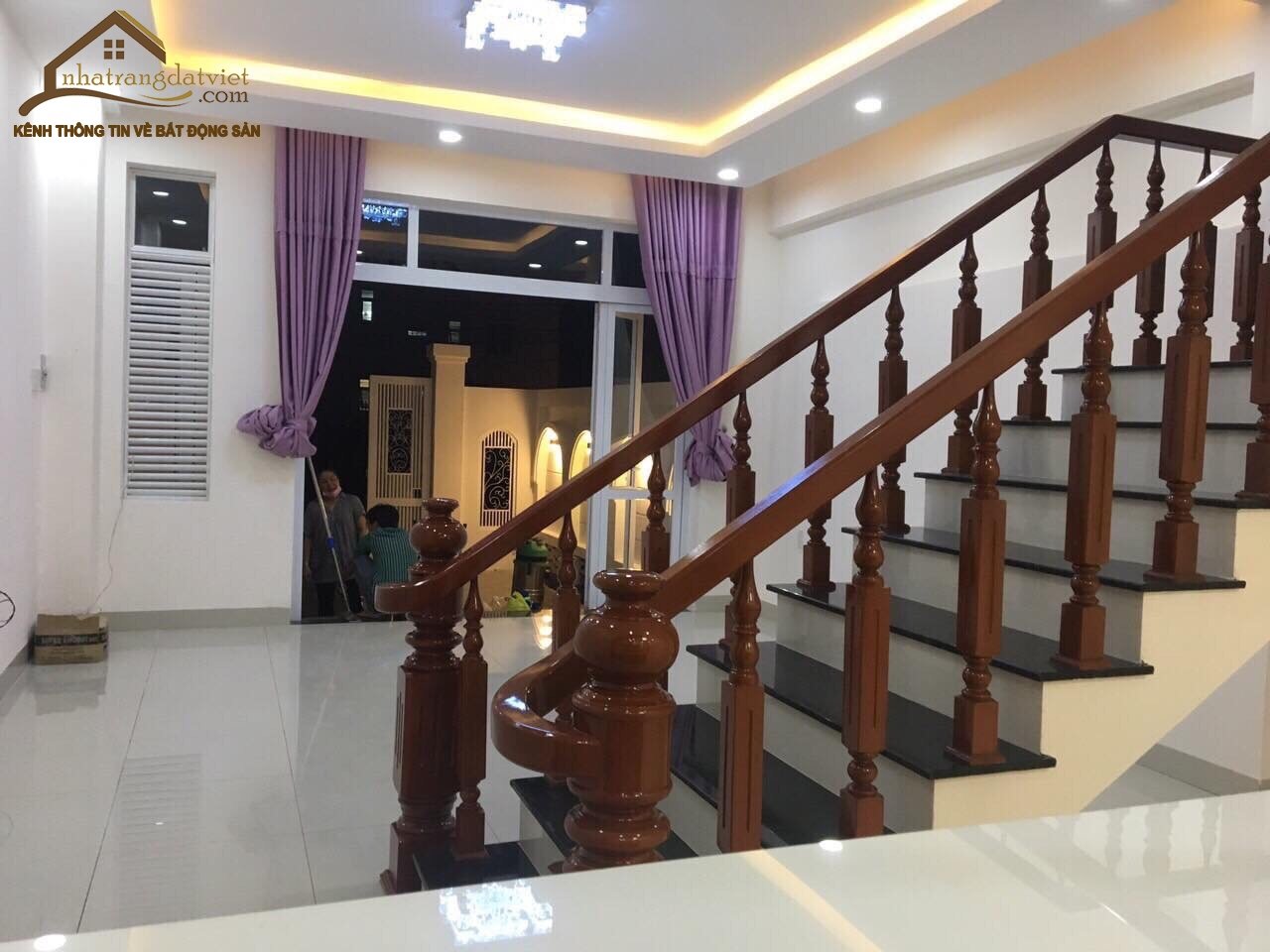 Nhà 3 tầng mặt tiền thôn Phú Vinh, Xã Vĩnh Thạnh, đường rộng 11m