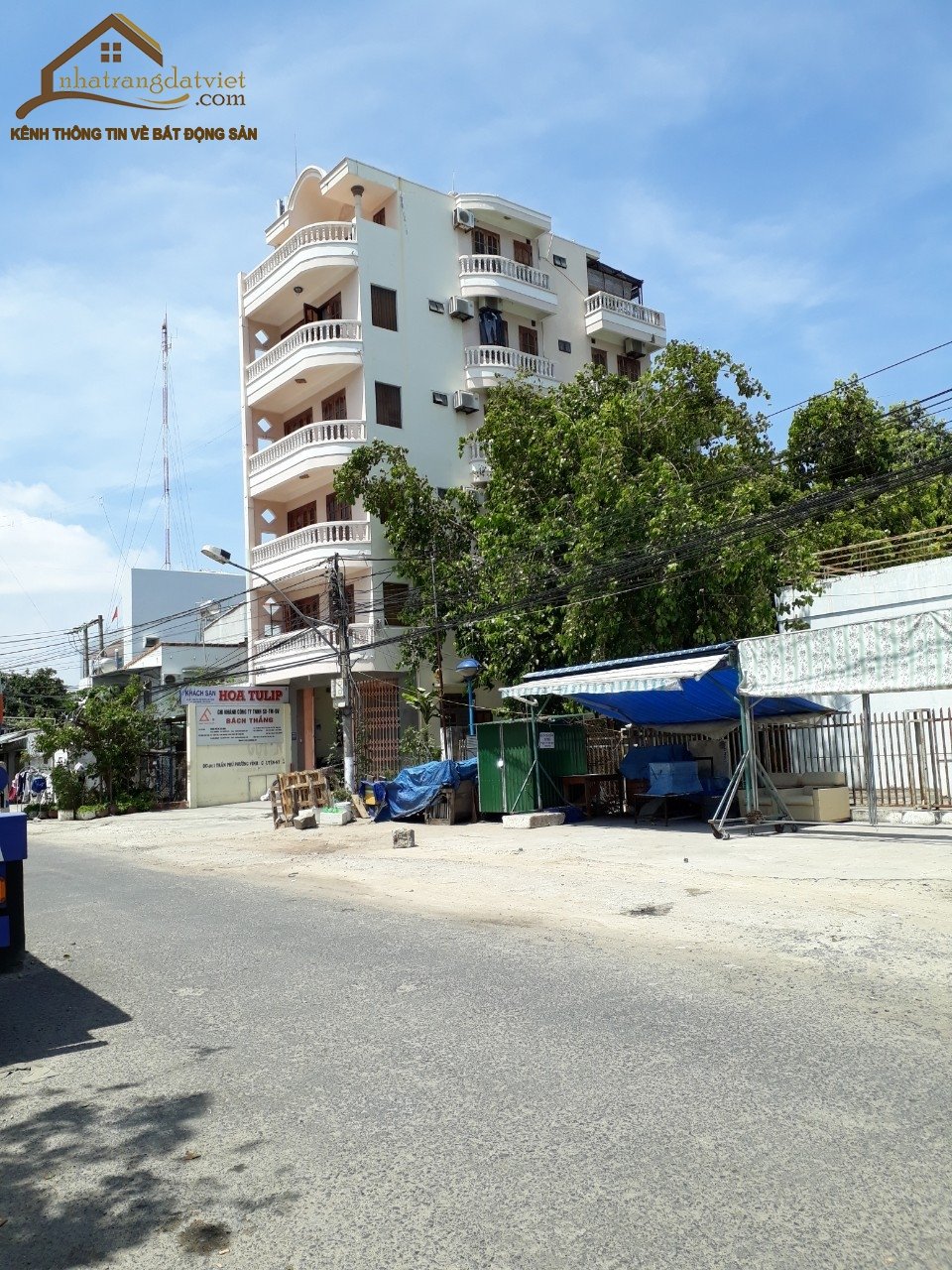 Bán khách sạn hẻm lớn đường trần phú vĩnh nguyên