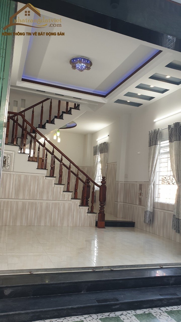 Cần bán nhà 2 tầng hẻm Hương lộ Ngọc Hiệp, P. Ngọc Hiệp -  55m2 - 1 tỷ 750tr