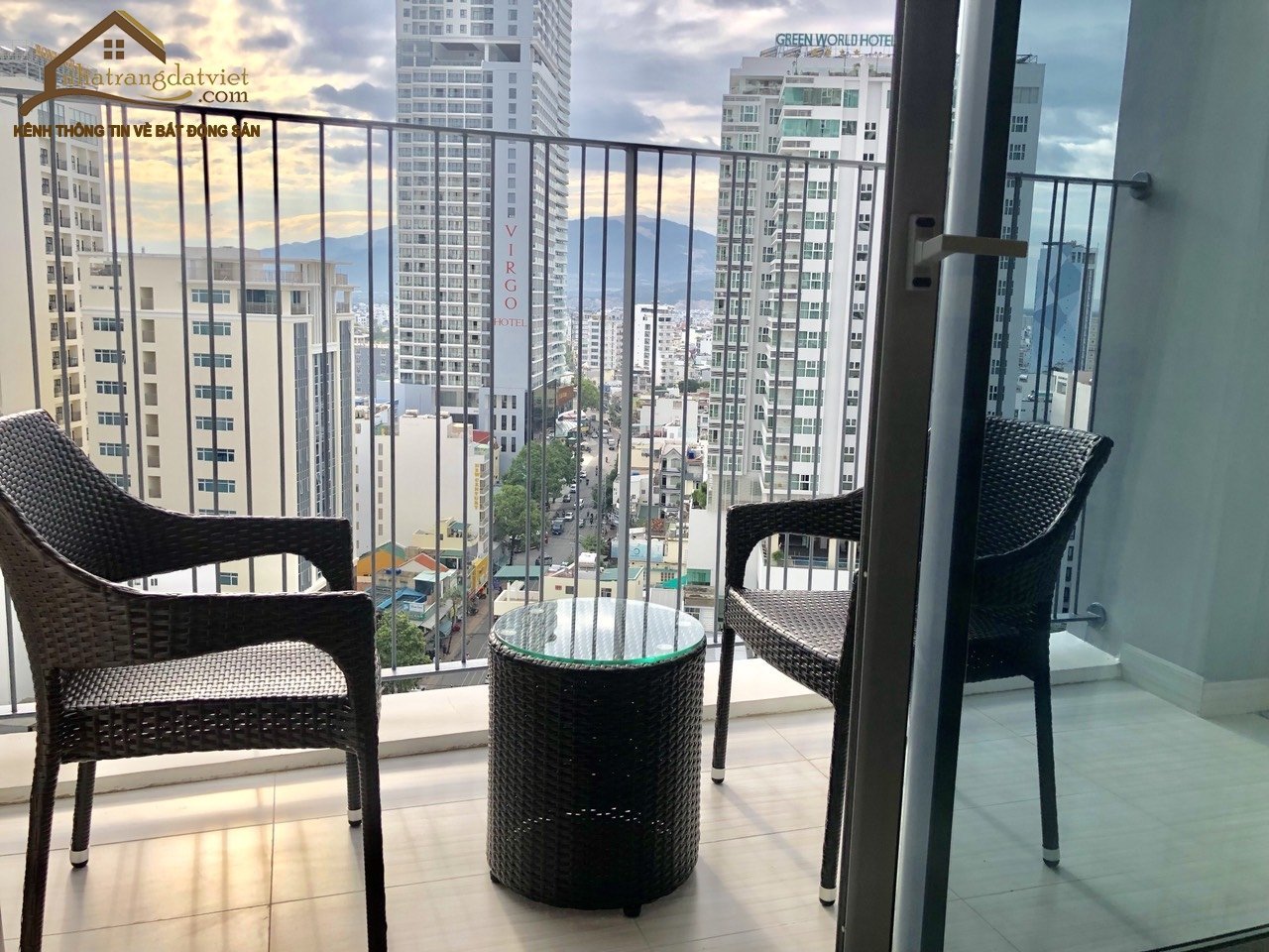 Cho thuê căn hộ Panorama view toàn thành phố Nha Trang