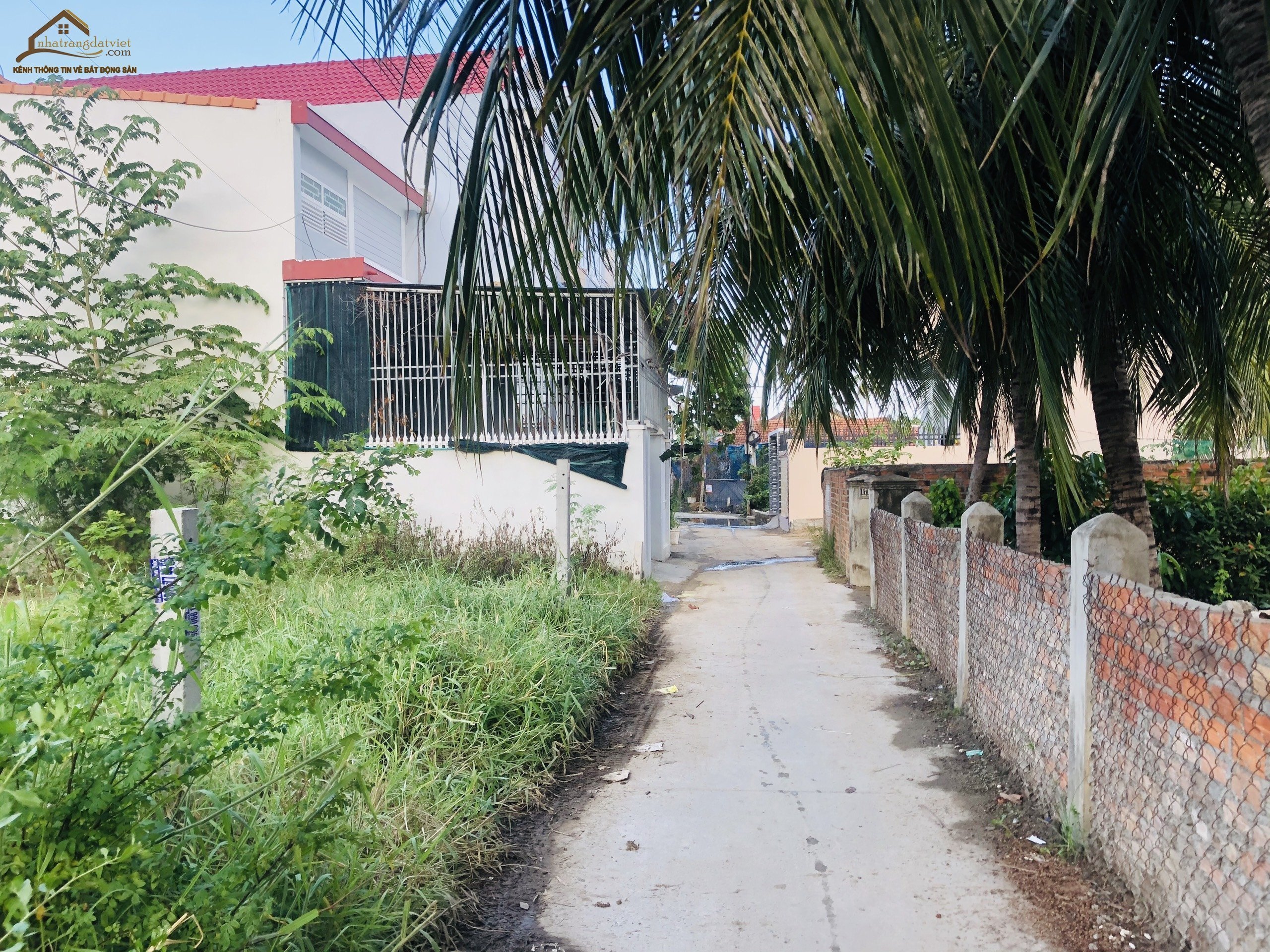 Bán lô đất 100m2 Thuỷ Tú, Vĩnh Thái, Nha Trang cách đường lớn 15m