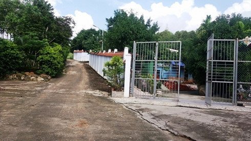 "Đại gia v&agrave;ng" vẫn chưa th&aacute;o dỡ xong biệt phủ 100 tỷ tr&ecirc;n n&uacute;i Hải V&acirc;n