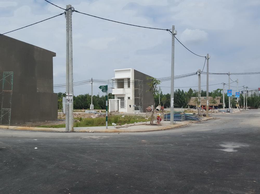 Quận 9 (Tp.HCM): Nhà đầu tư mạnh tay “săn” đất nền