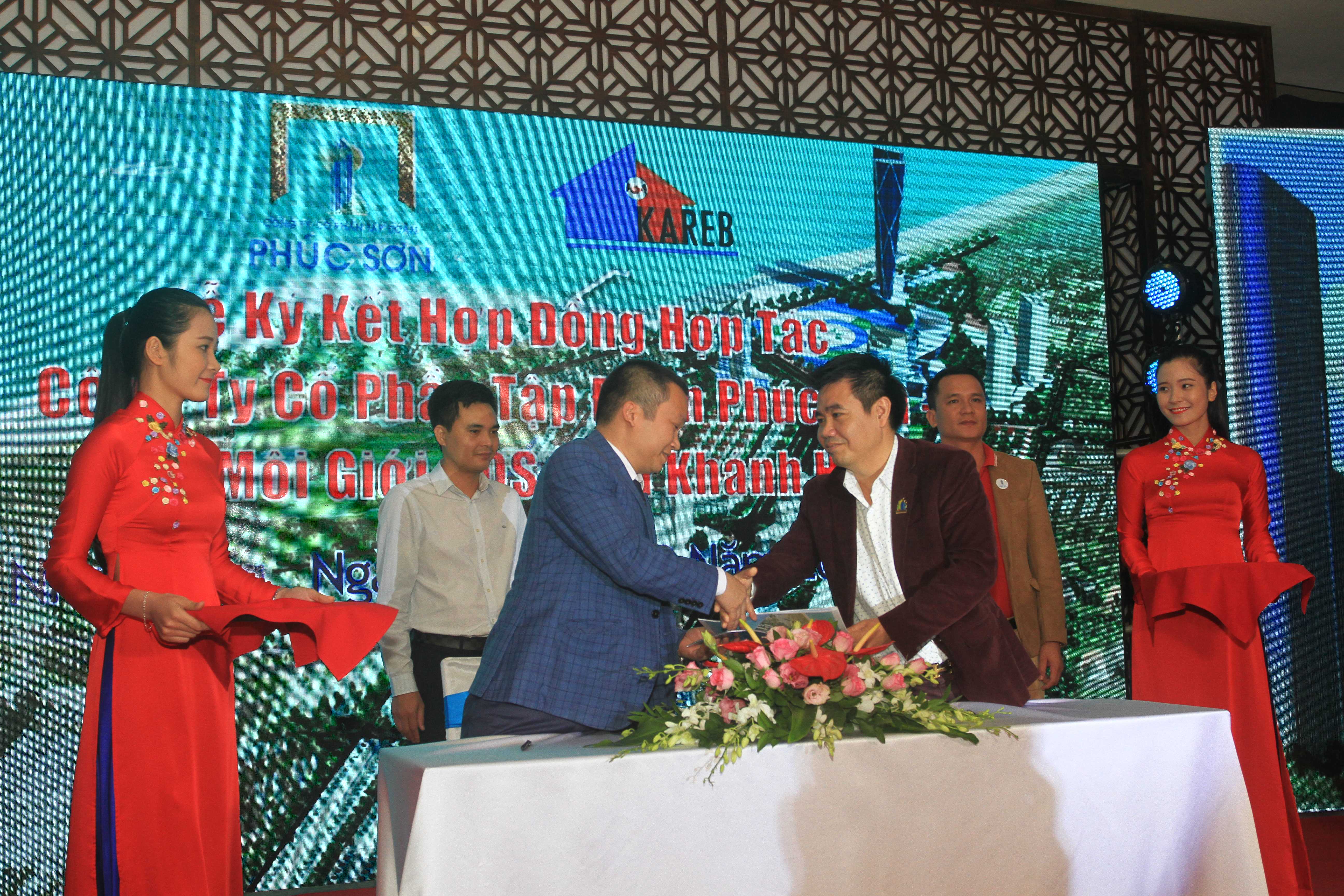 Xây dựng khu phức hợp hiện đại ở Sân bay Nha Trang