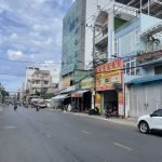 BÁN ĐẤT CÓ NHÀ CẤP 4 TRUNG TÂM THÀNH PHỐ.