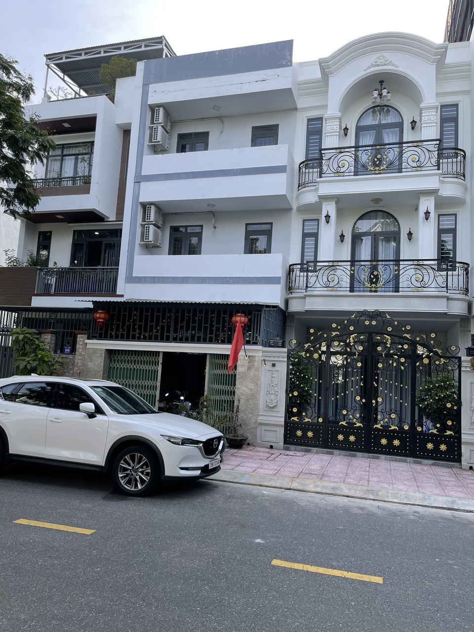 NHÀ KIẾN TRÚC ĐẸP !  Tọa lạc trong Khu Đô Thị Hà Quang 2 Phước Hải,- Phường Nam Nha Trang.